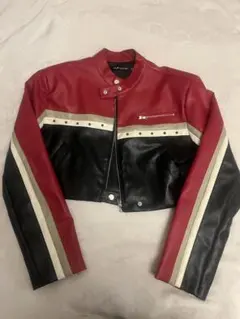 合成皮革 クロップドライダースジャケット　ME:I KーPOP