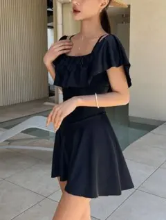 黒フリル付ワンピース水着オフショルダーL体型カバーブラック