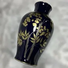 大蔵陶園 OKURAマーク 瑠璃色金銀彩南天図 花瓶 34.5㎝ 大倉陶園 大蔵陶園 OKURAマーク 瑠璃色金銀彩南天図 花瓶 34.5㎝ 大倉陶