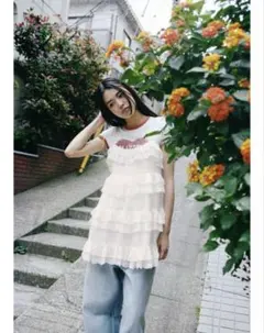 ZARAフリル刺繍入りショートワンピース