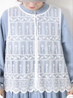 【サマンサモスモス】裾スカラップレースベスト