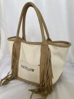 ベイフロー　トートバッグMサイズ　フェイクスエードフリンジ　肩掛け可能