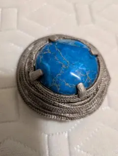 装飾的なビンテージターコイズのブローチ