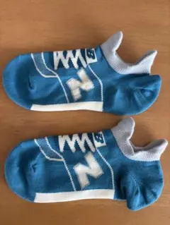 ⭐︎【新品】ニューバランス風 スニーカー柄 靴下 2足セット くるぶし丈⭐︎