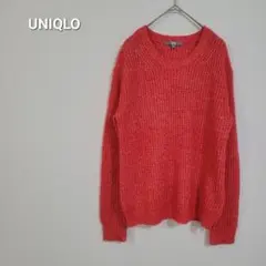 ユニクロ　きれい色セーター　綿70％　華やか　派手　オシャレ　かわいい