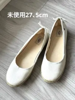UGG フラットシューズ　リボン