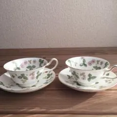 ウェッジウッド ワイルドストロベリーピオニーカップ&ソーサー2客 旧刻