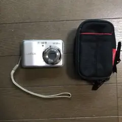 FUJIFILM FinePix A220 本体・SDカード・ケース付き　中古のサムネイル