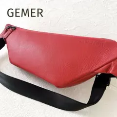 美品★GEMER★完売品ジェマー 3Dカット本革ボディバッグレッド 日本製 兼用 2026年最新】gemer ジェマーの人気アイテム - メルカリ