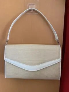 Item thumbnail for item 72bc3753-55e7-4192-b1e9-19b1c12890f2