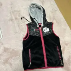 DIADORA フード付きベスト 黒/ピンク