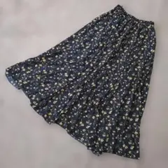 ★b2976 LOWRYSFARM【F】ネイビー 花柄 フレアスカート