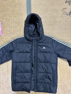 adidas 黒 フード付きダウンコート