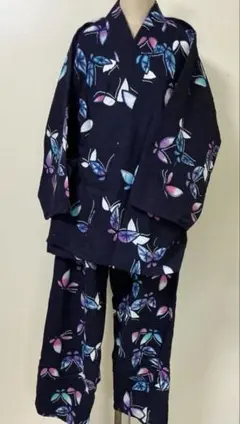 ネイビー 蝶々柄の浴衣から　浴衣作務衣