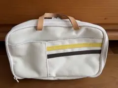 ミュルミュルデール ポーチ