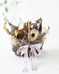 韓国風ウエディング！前撮りに！アンティークな雰囲気漂うバスケットブーケ♡