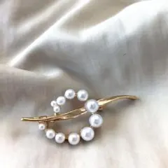 【即日発送‼️】ブローチ　パールブローチ　入学式　卒業式　コサージュ　ビジュー