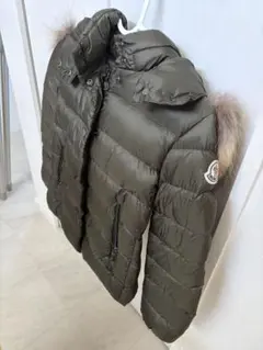 モンクレールダウン　冬ダウン