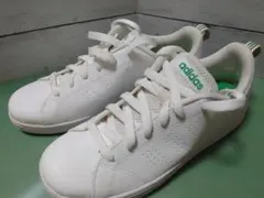 ■訳あり■未使用■adidas■アディダス定番　スニーカー■ 白運動靴　通学