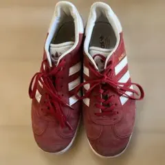 adidas gazelle スニーカー