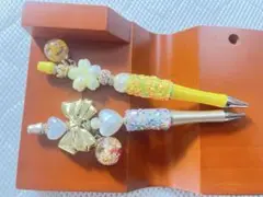 43 カスタムボールペン　２本セット　ハンドメイド　ガラスドームチャーム付き