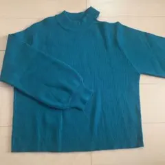 グリーン　肩空きニット トップス