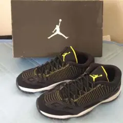 AIR JORDAN 11 RETRO LOW