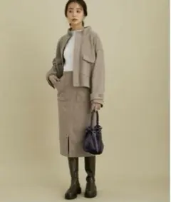 【新品タグ付き】VISビス 「Airy Warm」圧縮ニットソータイトスカート