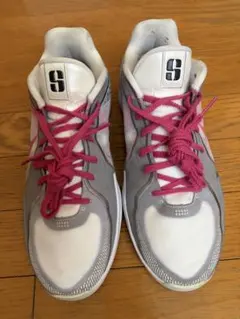 Nike WMNS Sabrina 2 ピンク/ スポーツシューズ/24cm - メルカリ
