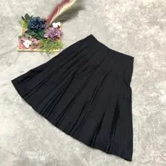 694【LAURA ASHLEY】プリーツスカート　（11）　フレアデザイン　黒