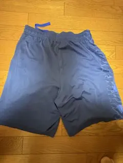 ネイビーショートパンツとTシャツセット