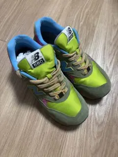 New Balance 580 スニーカー グリーン/イエロー/ピンク/ブルー