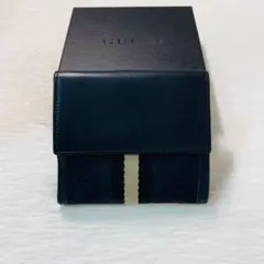 早い者勝ち　GUCCI グッチ　二つ折り　財布　レザー　シェリーライン　黒　箱