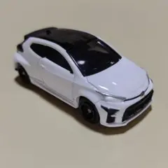 絶版 トミカ No.50 トヨタ GR ヤリス 白 本体のみ ルース品