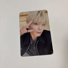 Item thumbnail for item f014290d-4368-4cd0-8d8f-33d1902ff22f