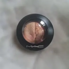 M.A.C ミネラライズ アイシャドウ ブロンズ アセッツのサムネイル