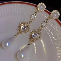 プリンセス 大粒パール＆ハート クリスタル ピアス 華やか 姫系 上品 ロング