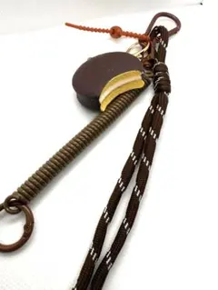 パラコード バッグチャーム じゃらじゃらキーホルダー 茶