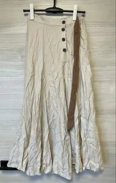 willfully ♡ 新品 ベージュ フレアスカートのサムネイル