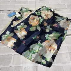 新品タグ付き 大判シルクスカーフ 絹100% 日本製 花柄◎HANAE MORI