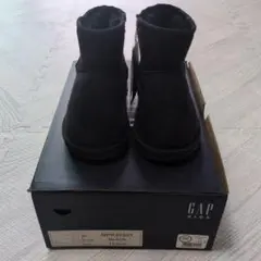 GAP KIDS ブラック ムートンブーツ 17cmのサムネイル