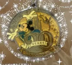 東京ディズニーランド 20周年記念 チャーム　ミッキーマウス　ゴールドメダル