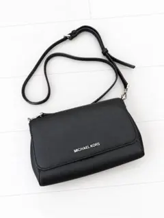 MICHAELKORショルダーバッグ