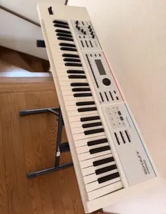 Roland JUNO-DS White 61鍵 - メルカリ