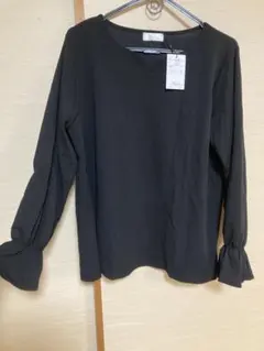 alotta ハートネックキャンディスリーブカットソー ブラック 黒