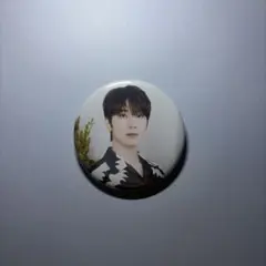 ウォヌ 缶バッジ SEVENTEEN CAFE 2024