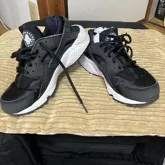Nike Air Huarache ブラック スニーカー