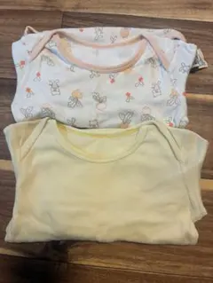 ウサギ柄長袖肌着2点セット