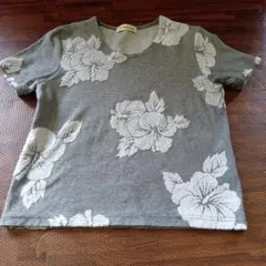 ANDRELUCIANO 半袖 Tシャツ 花柄 グレーのサムネイル