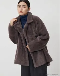 2025年最新】毛皮・ファーコートの人気アイテム - メルカリ